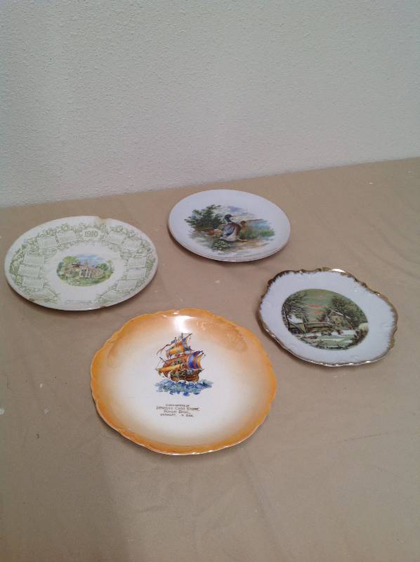 lot 59 image: 3 North Dakota collector plates 1 misc plate Japan