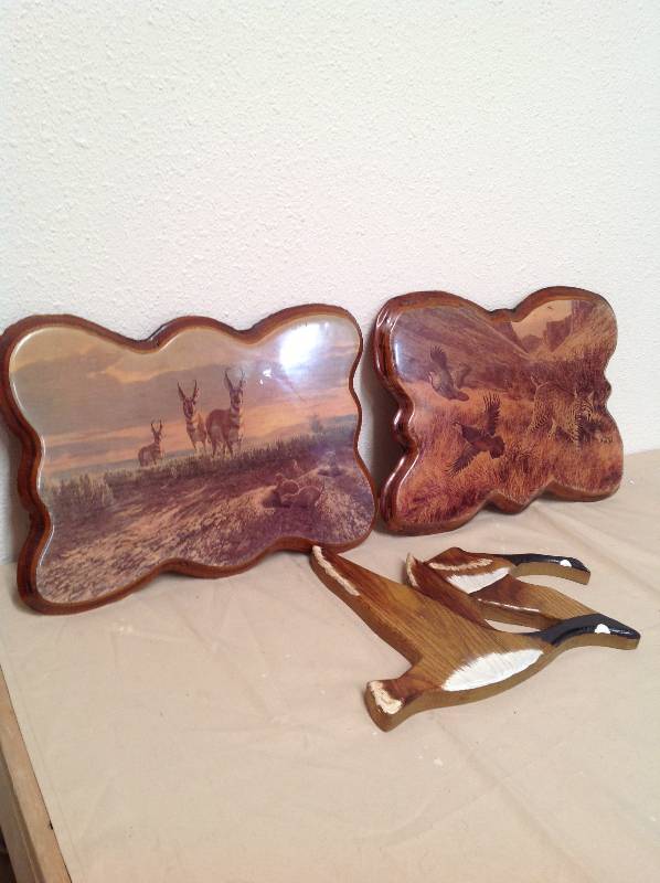 lot 69 image: 3 wooden pictures Wildlife