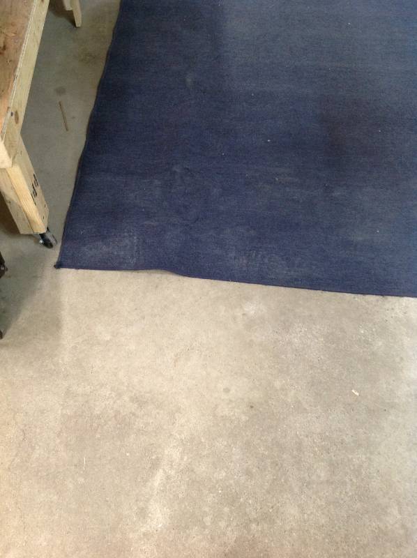 lot 98 image: Blue area rug 7X5