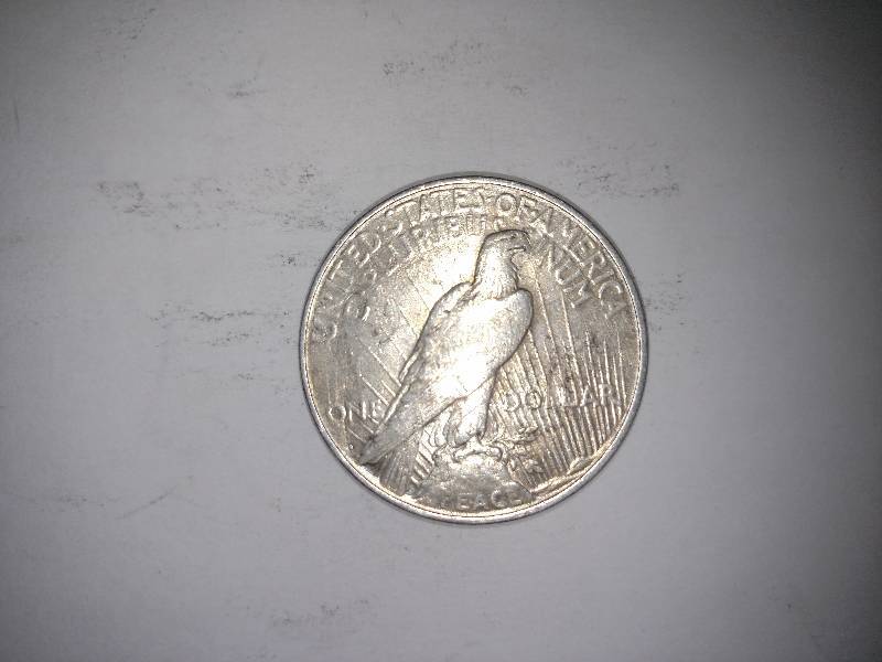 1922 D Peace Silver Dollar...