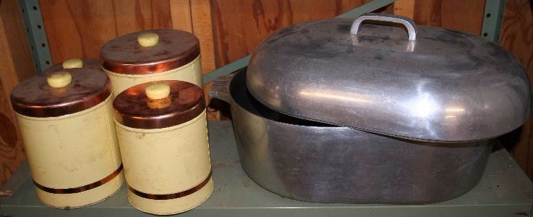 Roast Pan and Canisters