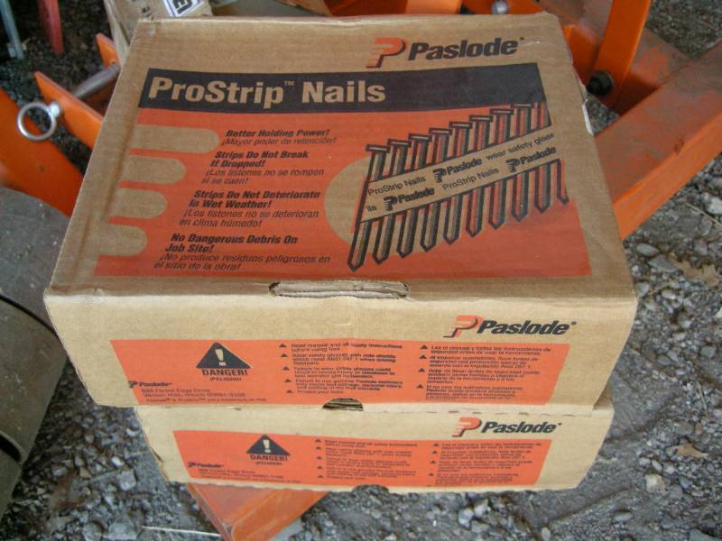 lot 44 image: Paslode Prostrip Nails
