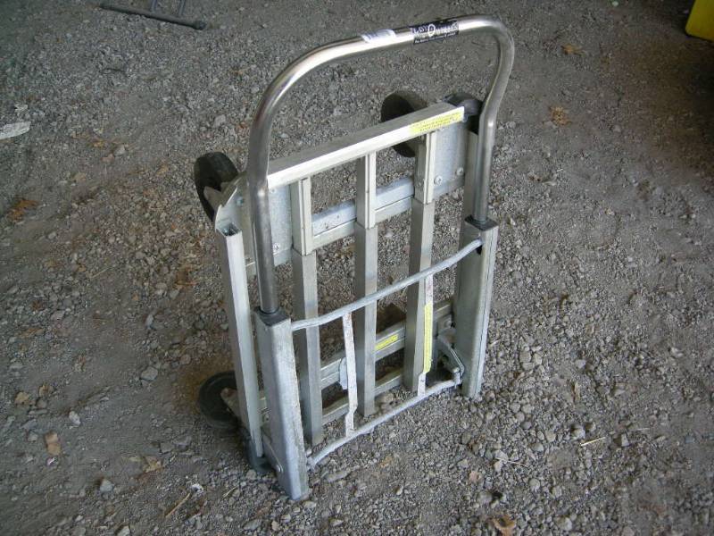 lot 77 image: Portable Adjustable Cart