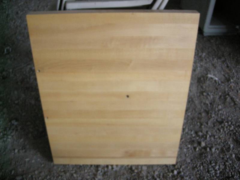 lot 104 image: Maple Butcher Block Type Board