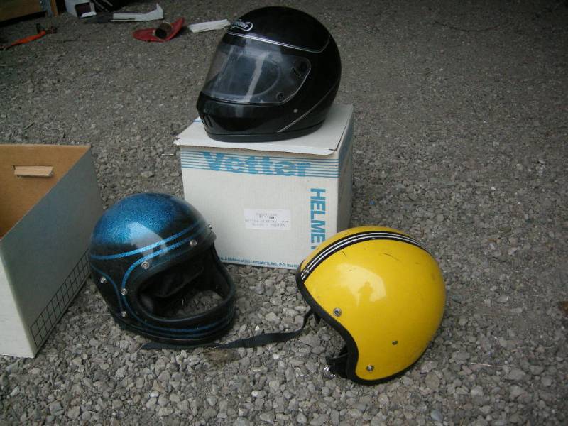 lot 130 image: Snowmobile Helmets