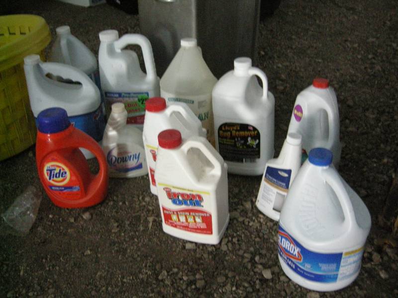 lot 154 image: Variety of Cleaners