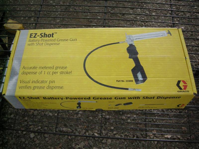 lot 178 image: EZ-Shot Battery Powered Grease Gun
