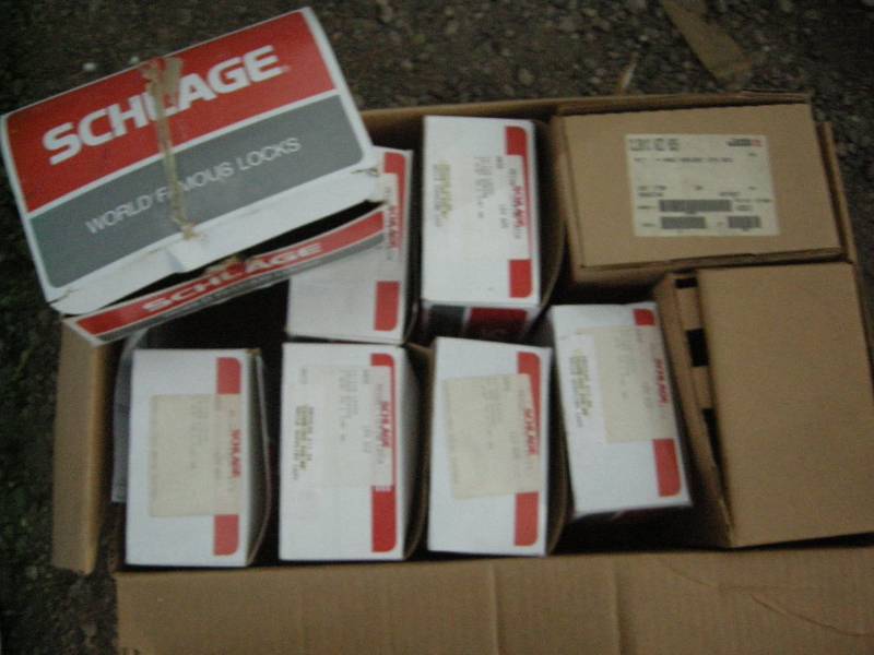 lot 182 image: Schlage Privacy Locking Latches