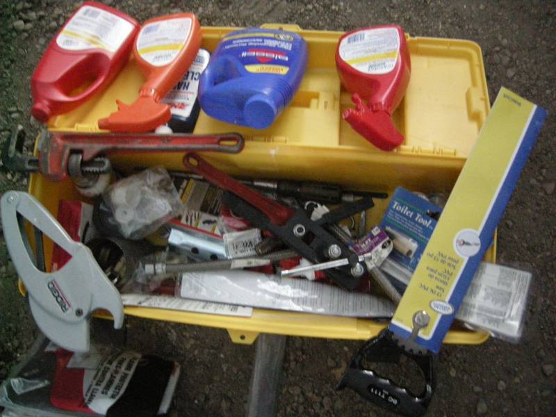 lot 186 image: Plumbers Tool Box