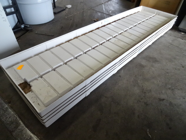 Botanicare 24 x 92 drip trays for g...