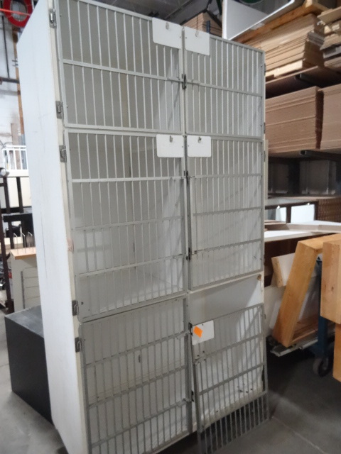 6 unit animal kennel. Used in a pet...