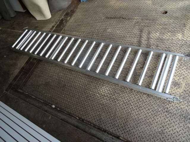Aluminum framed roller framed conve...