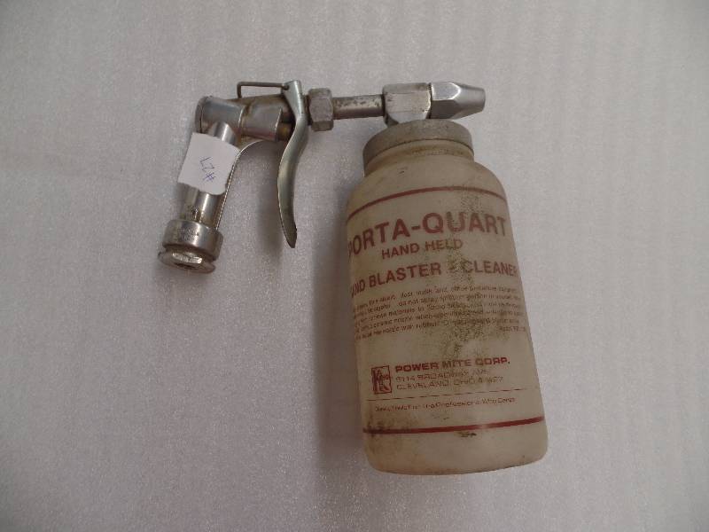 Sandblasting gun