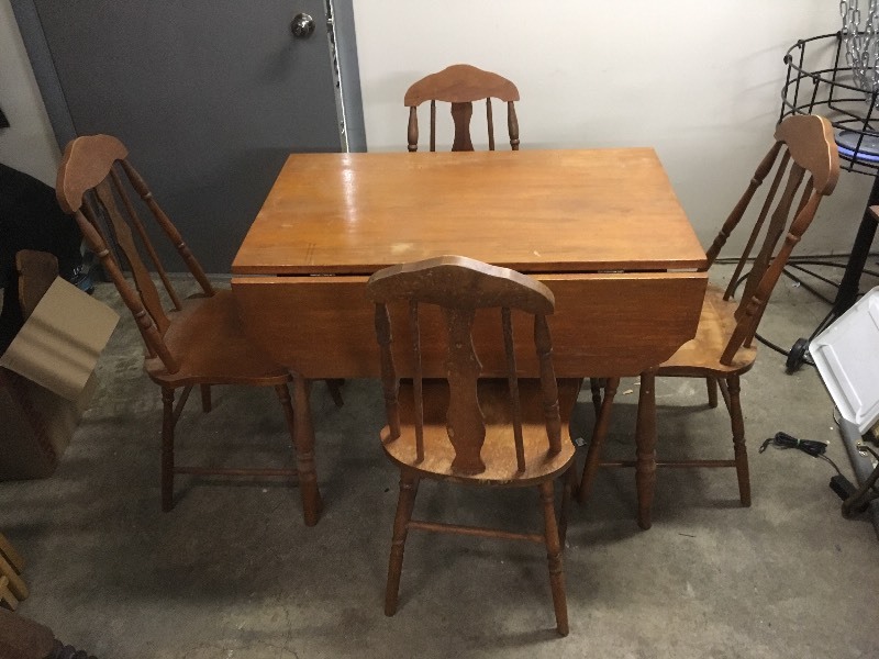 lot 72 image: Wood Drop Leaf Table & 4 Chairs