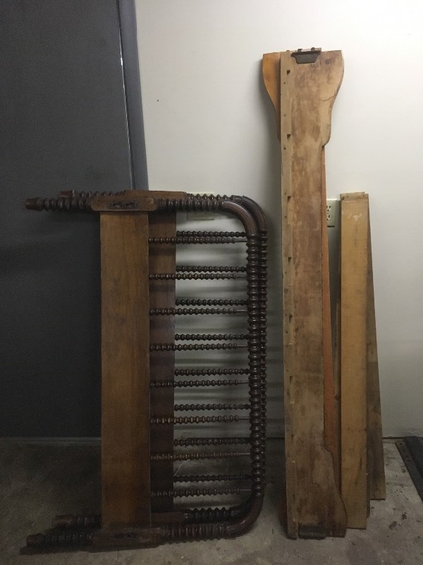 lot 77 image: Wood Bed Frame