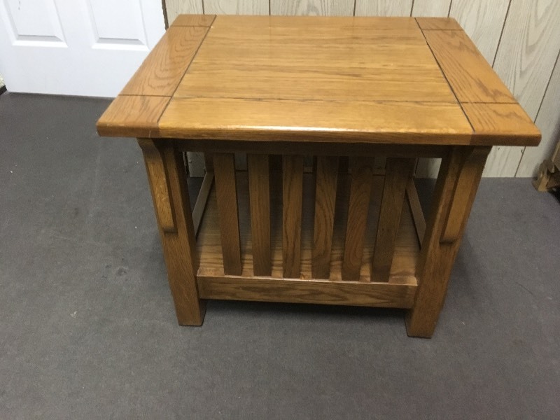 Mission Style Oak End Table
