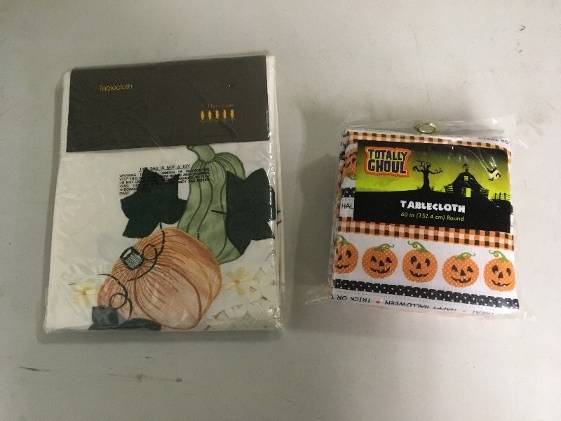 New Fall & Halloween Tablecloths