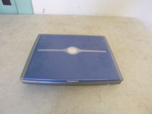 lot 8 image: Dell Inspiron 1100 Laptop Computer