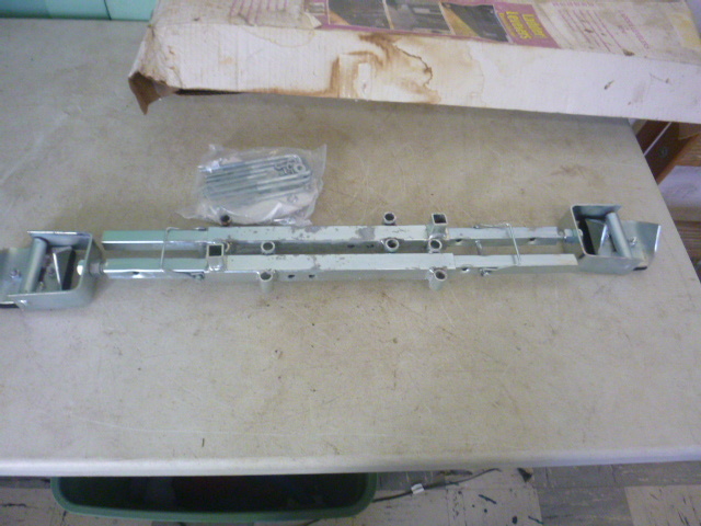 lot 24 image: RPM Ladder Levelers