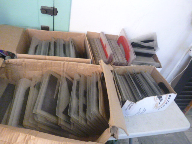 lot 34 image: 6 Boxes of Letters and Numbers