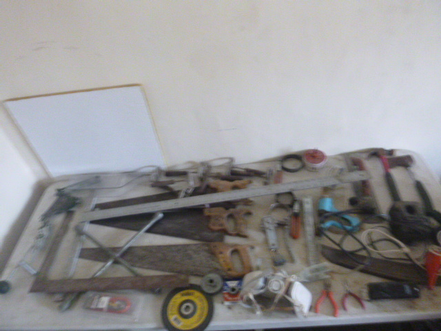 lot 40 image: Miscellaneous Tools