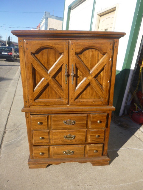 lot 67 image: Tall Dresser