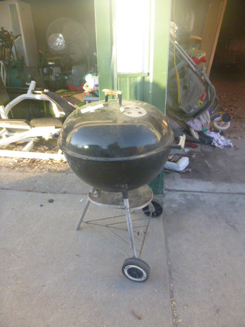 lot 90 image: Weber Charcoal Grill