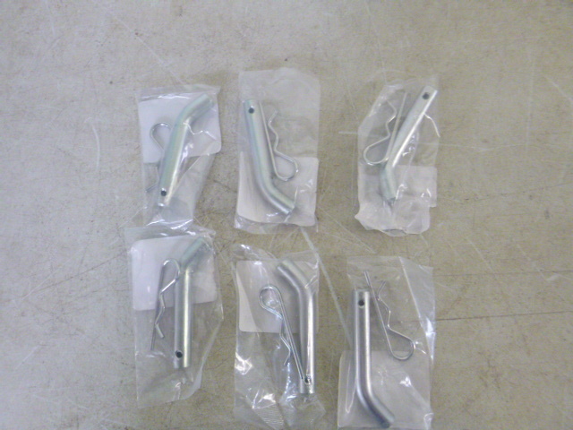lot 117 image: 6 Valley Hitch Pin Kits