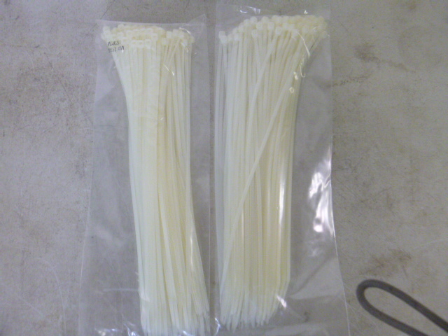 lot 127 image: 2 Packs of Cable Ties