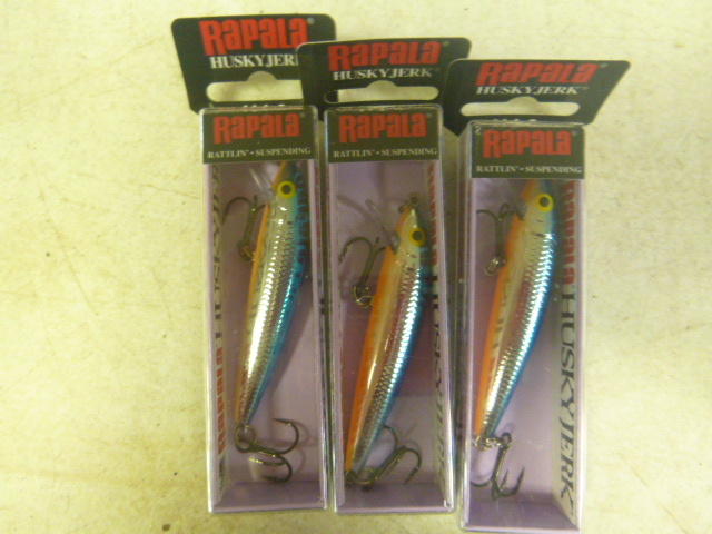 lot 220 image: 3 Rapala Husky Jerk Lures