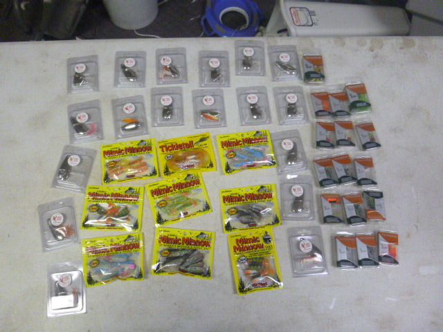 lot 231 image: Miscellaneous Fishing Tackle