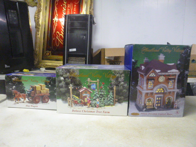 lot 238 image: 2 Heartland Valley Village Houses with Accessories