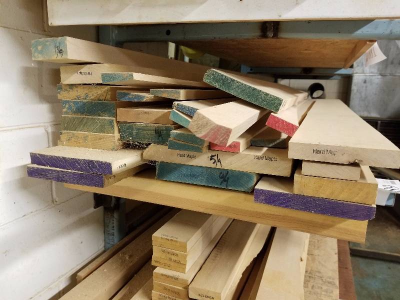 lot 189 image: shelf lot misc. wood misc. length misc. species