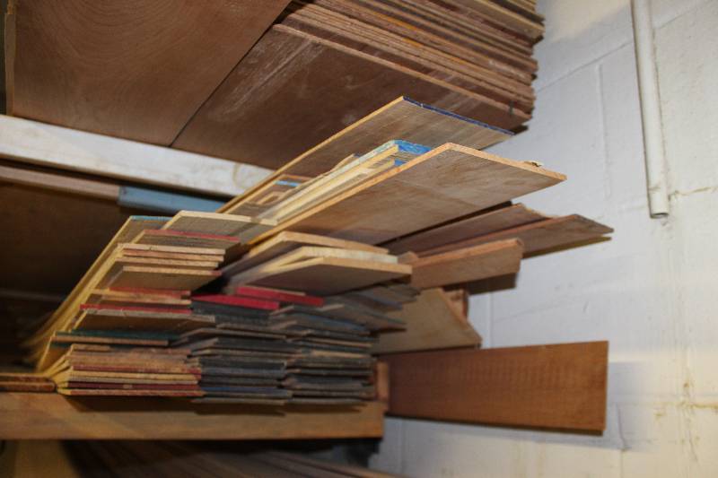 lot 149 image: rough sawn solid veneer