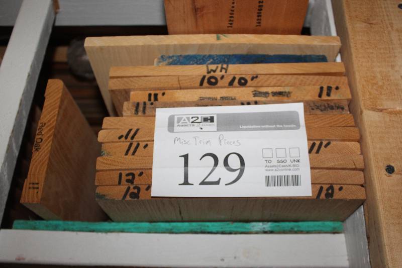 lot 129 image: Shelf of misc. flat skirt board