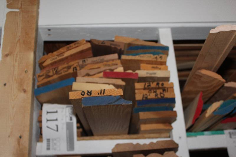 lot 117 image: Shelf of misc. baseboard