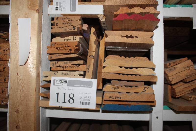 lot 118 image: Shelf of misc. baseboard and casing