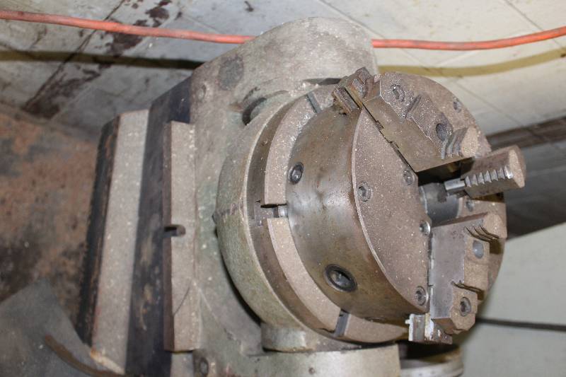 lot 33 image: 8 Indexed Rotary Head (Sunhill)