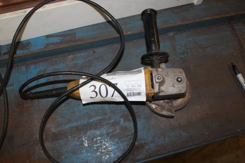 lot 307 image: Dewalt 4-12 Electric Grinder