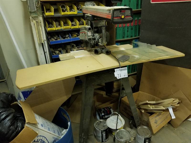 lot 21 image: Sears Craftsman 10 Radial Arm Saw