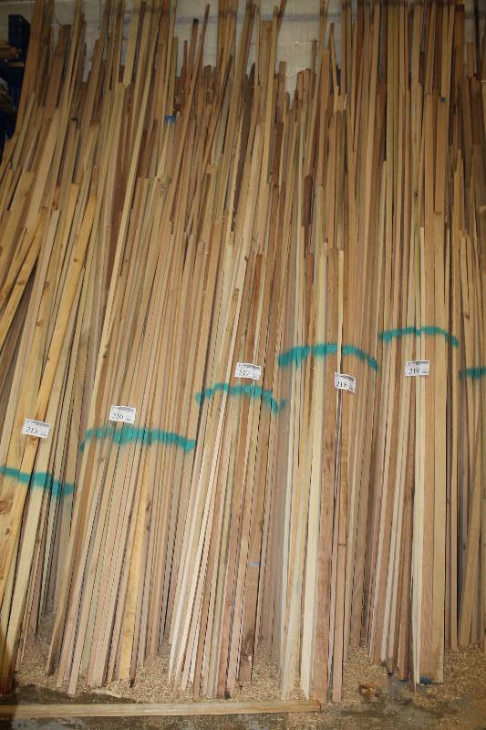 lot 217 image: large lot wood drops