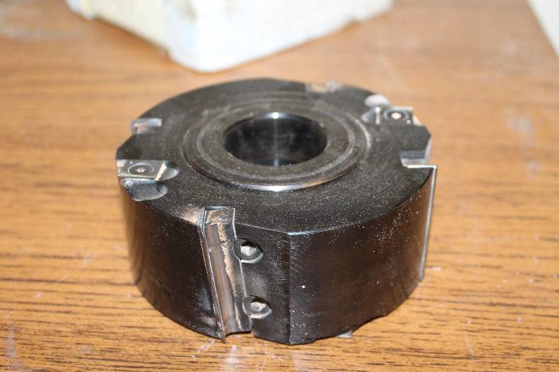 lot 481 image: Stark Rebating Cutter head with reversible knives