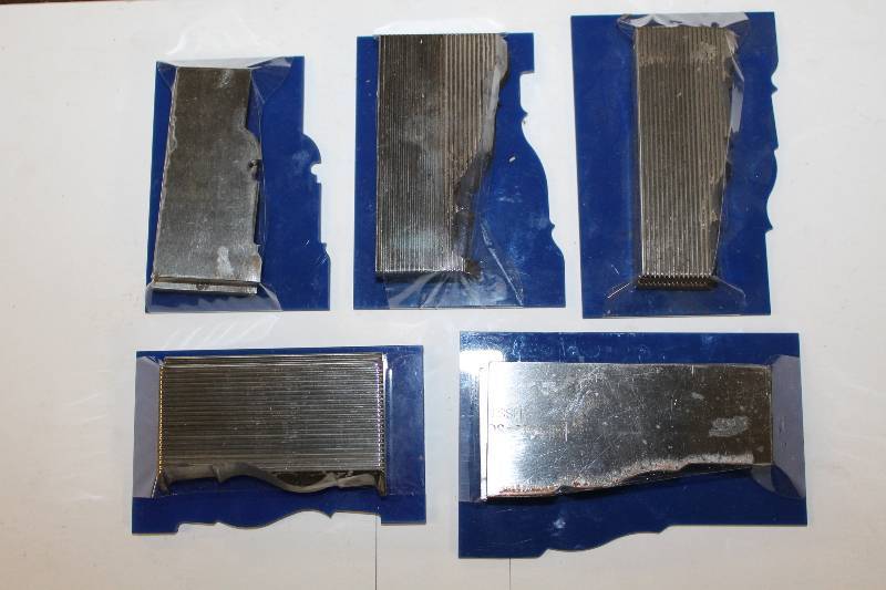 lot 335 image: 5 Casing Profile Knives w Templates