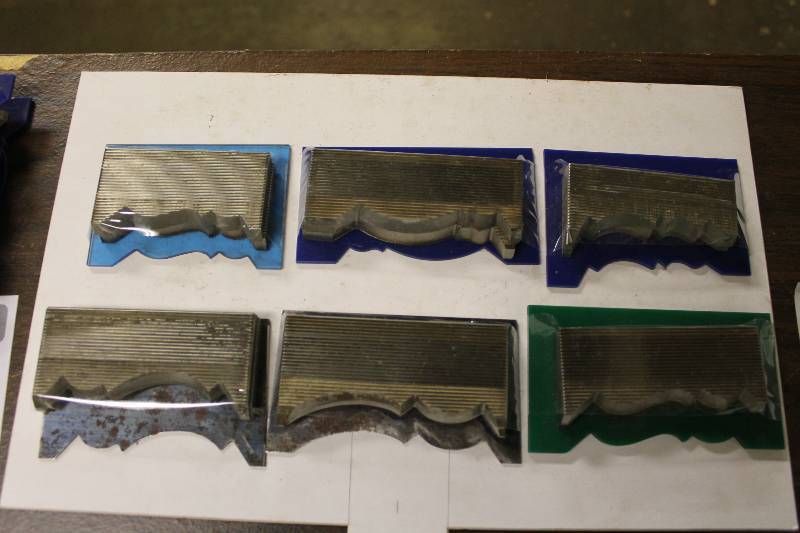 lot 348 image: 5 Crown Profile Knives w Templates