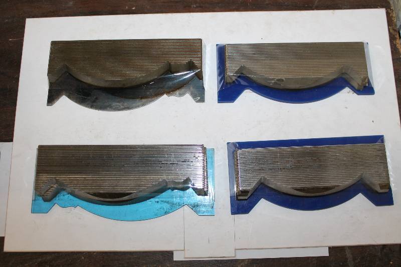 lot 355 image: 5 Crown Profile Knives w Templates