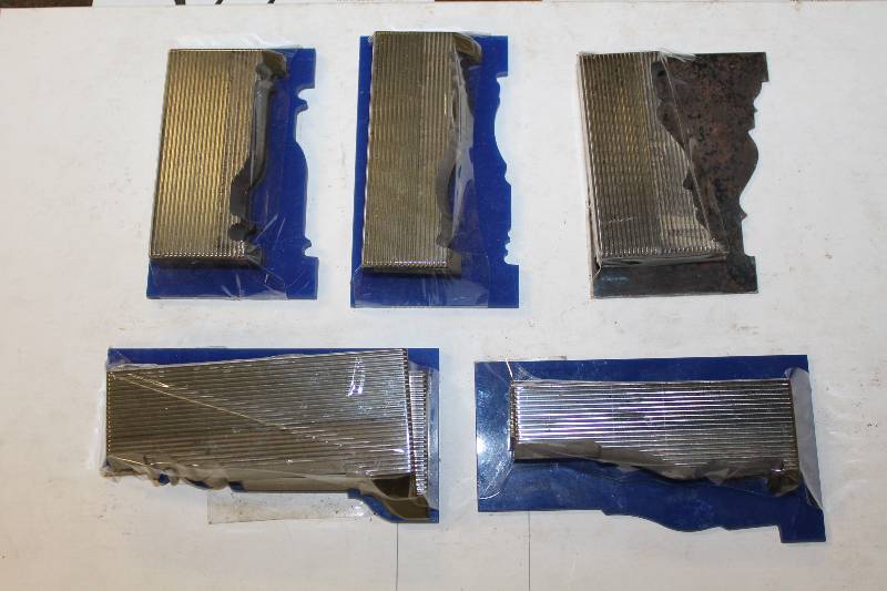 lot 372 image: 5 Casing Profile Knives w Templates