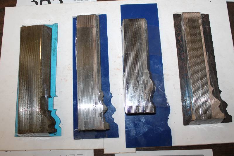 lot 363 image: 4 Baseboard Profile Knives w Templates