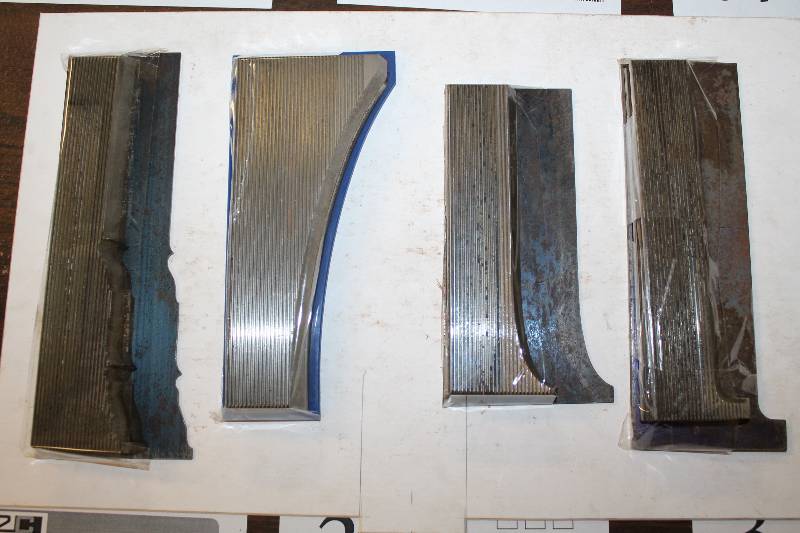 lot 373 image: 5 Baseboard Profile Knives w Templates