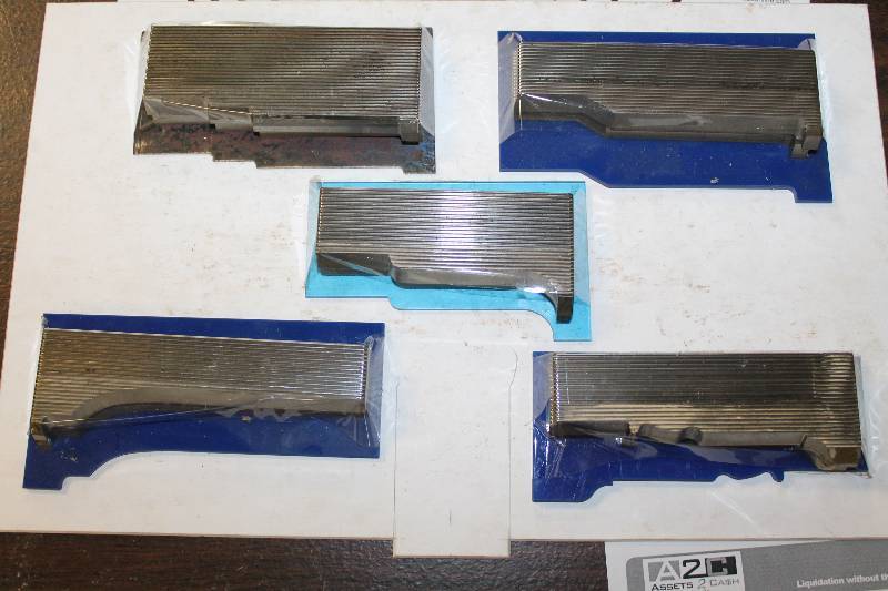 lot 379 image: 5 Baseboard Profile Knives w Templates