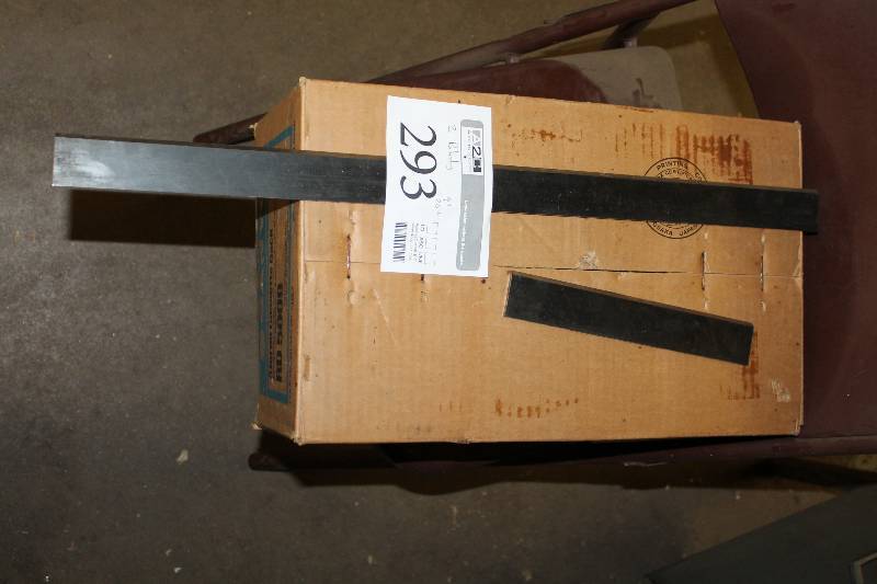 lot 293 image: Lot of HHS Blade Stock